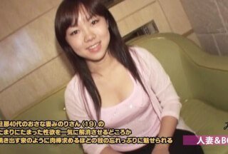 HEYZO 3003 人妻＆BOUGA　旦那40代のおさな妻みのりさん（１９）のたまりにたまった性欲を一気に解消}