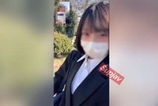 FC2PPV 3253182 ※個人【閲覧注意】新学期入りたての田舎の芋っ子J○3年みおちゃん。学校のトイレでおし○こを漏らしながらオナニー。}