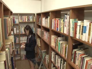 AP-727_A真面目で気弱なメガネ図書委員は男子生徒や男性教師からのセクハラに逆ら第02集}