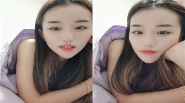 白皙苗窕颜值妹子口交挑逗男友上位坐骑操}