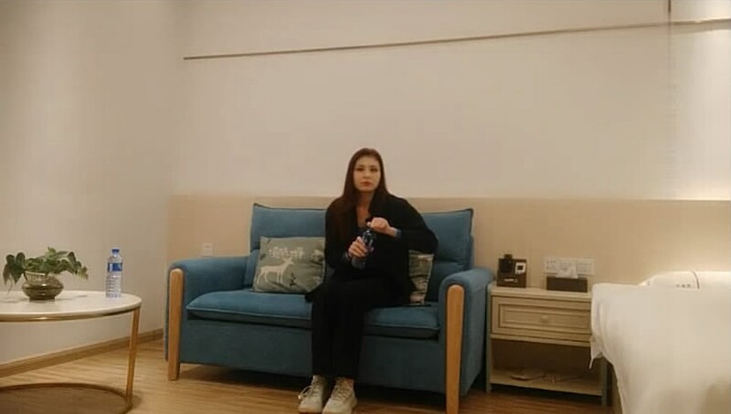 约了个高颜值混血妹子玩弄一番口交骑乘后入大力猛操}